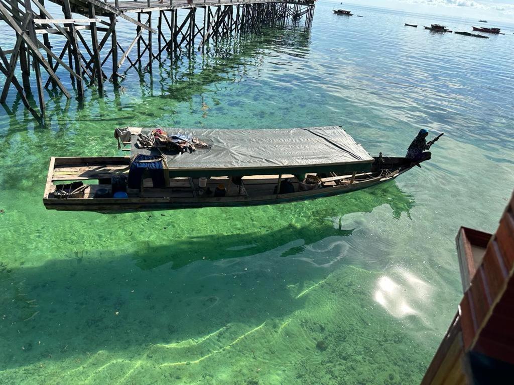 Mabul Backpackers Apartamento Mabul Island Exterior foto