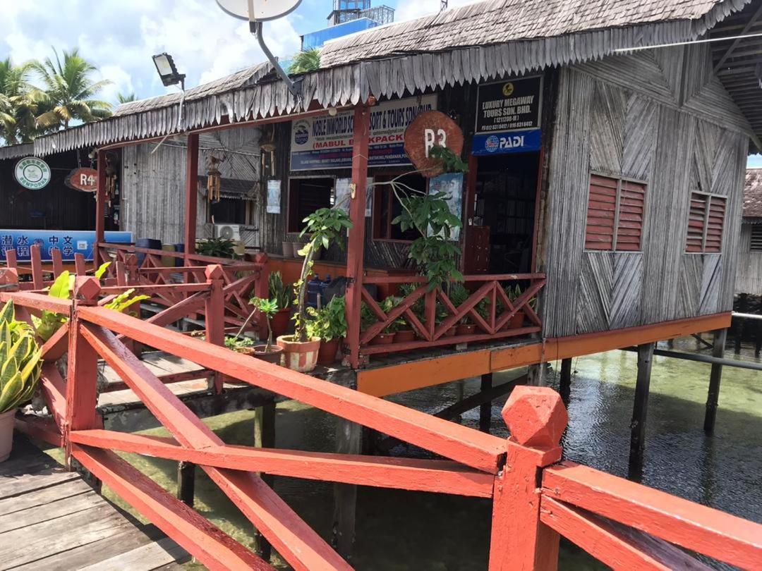 Mabul Backpackers Apartamento Mabul Island Exterior foto